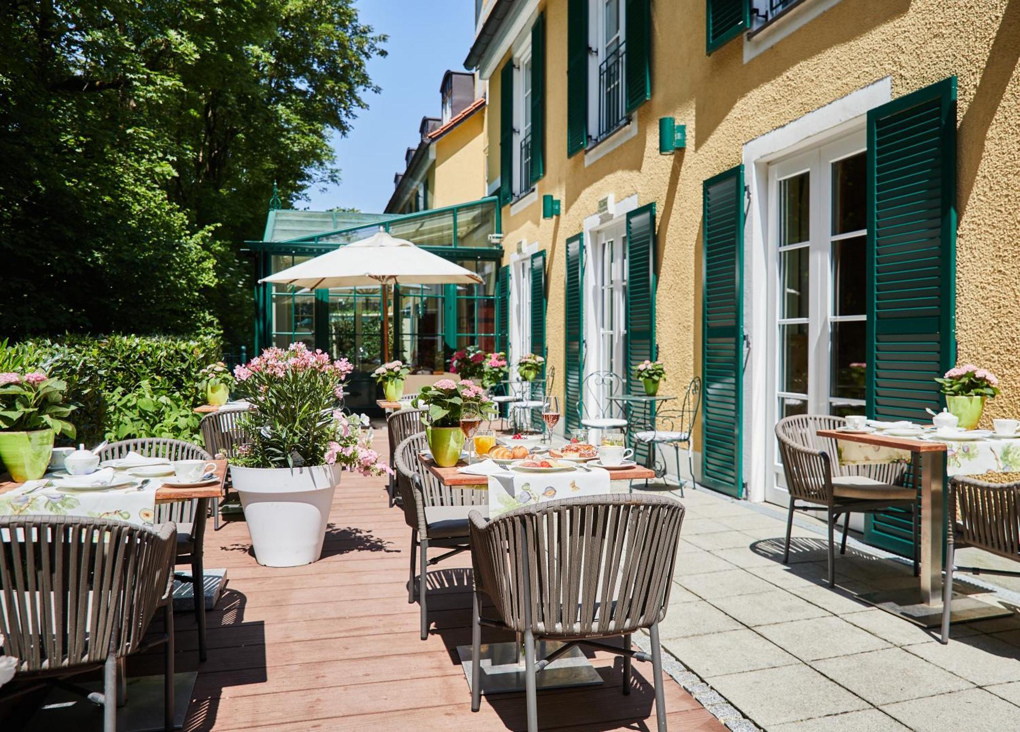 Hotel Freisinger Hof 4*